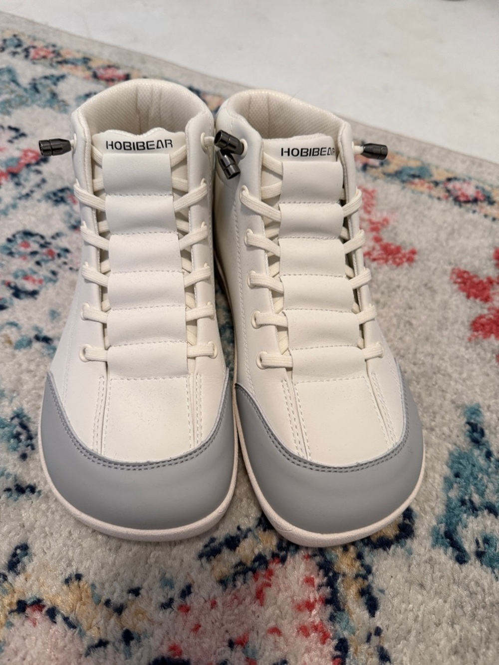 Hobibear High-Top Sneakers in White and Light Gray